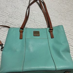 Dooney & Bourke shoulder bag